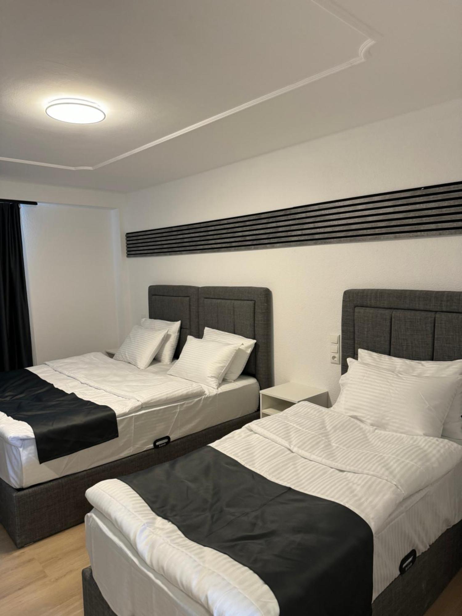 Dido Diamond Hotel 디에첸바흐 외부 사진