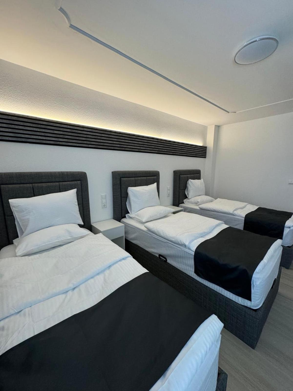 Dido Diamond Hotel 디에첸바흐 외부 사진